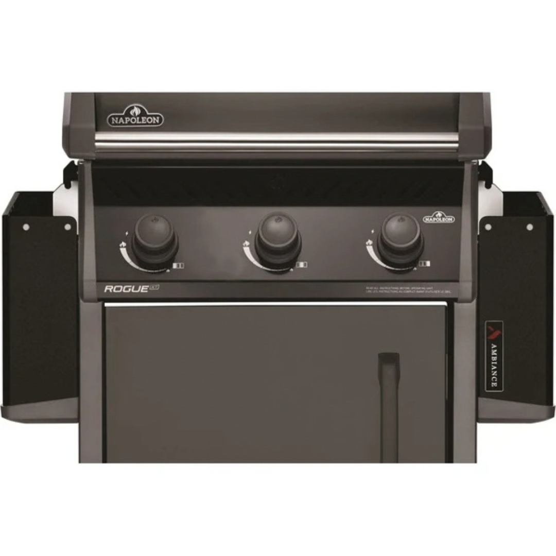 Napoleon Rogue 425 Gas Grill - Ambiance