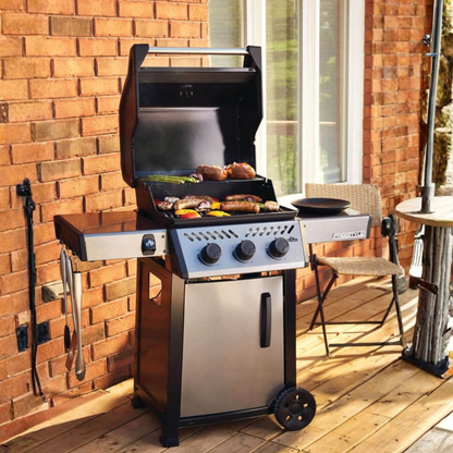 Napoleon Freestyle™ 365 3-Burner Gas Grill