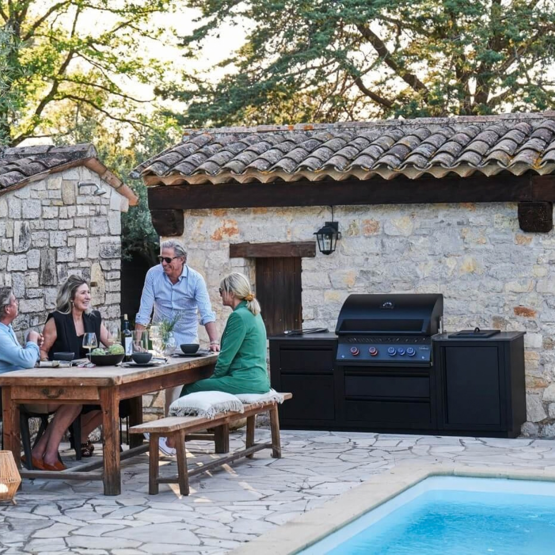 Napoleon  OASIS® 301 Outdoor Kitchen, Built-in 700 Series 32, Propane