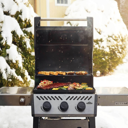 Napoleon Freestyle™ 365 3-Burner Gas Grill